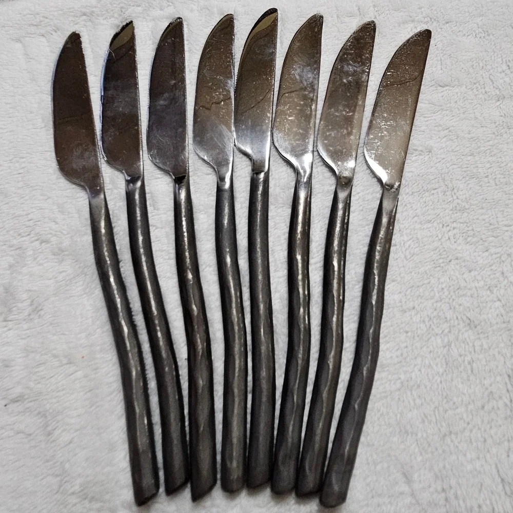 Pier 1 Imports Caldera PII16 Stainless Flatware Wavy Hammered Handle Knife Set 8
